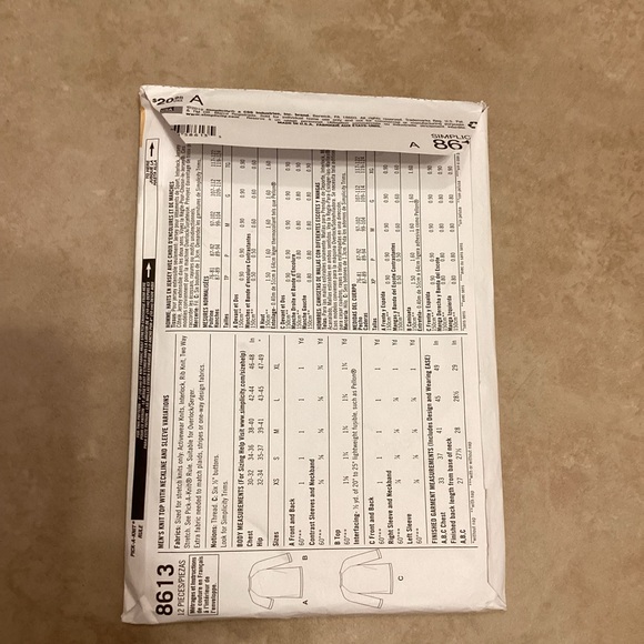 New Simplicity MimiGStyle Sew Along With Mimi G Pattern 8613A Men’s Knit Top - Picture 2 of 4